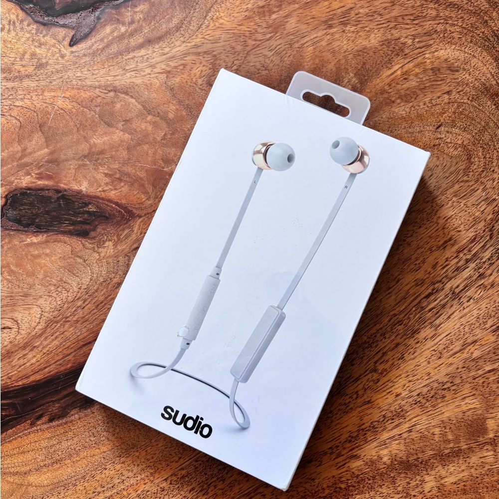Studio Gold and White Earbud Headphones